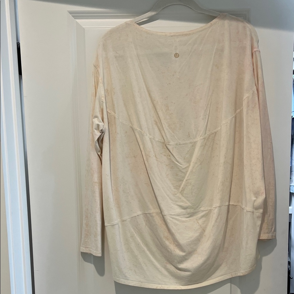 Lululemon Back in Action Shirt